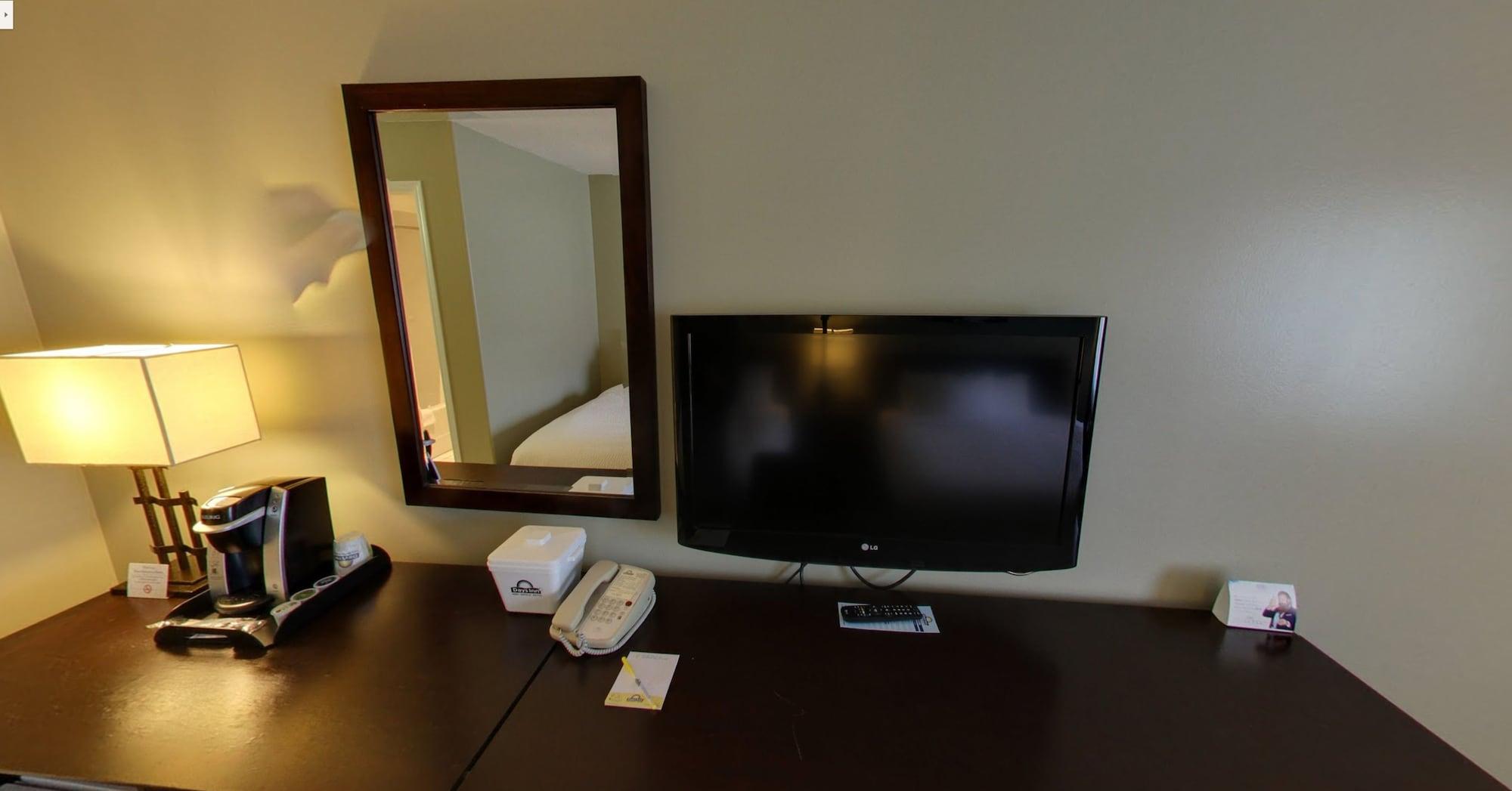 Days By Wyndham Hotel