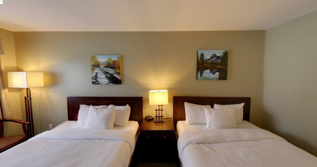 Hotel Days By Wyndham Golden