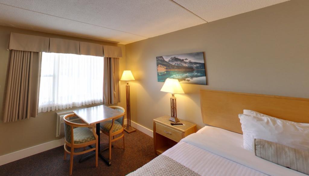 Days By Wyndham Hotel